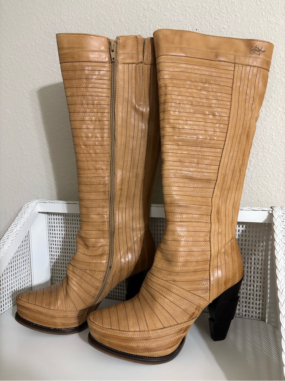 NEW EJECT Knee-High Tan Leather Heeled Boots Handcrafted in Portugal Sz 10 EU 41